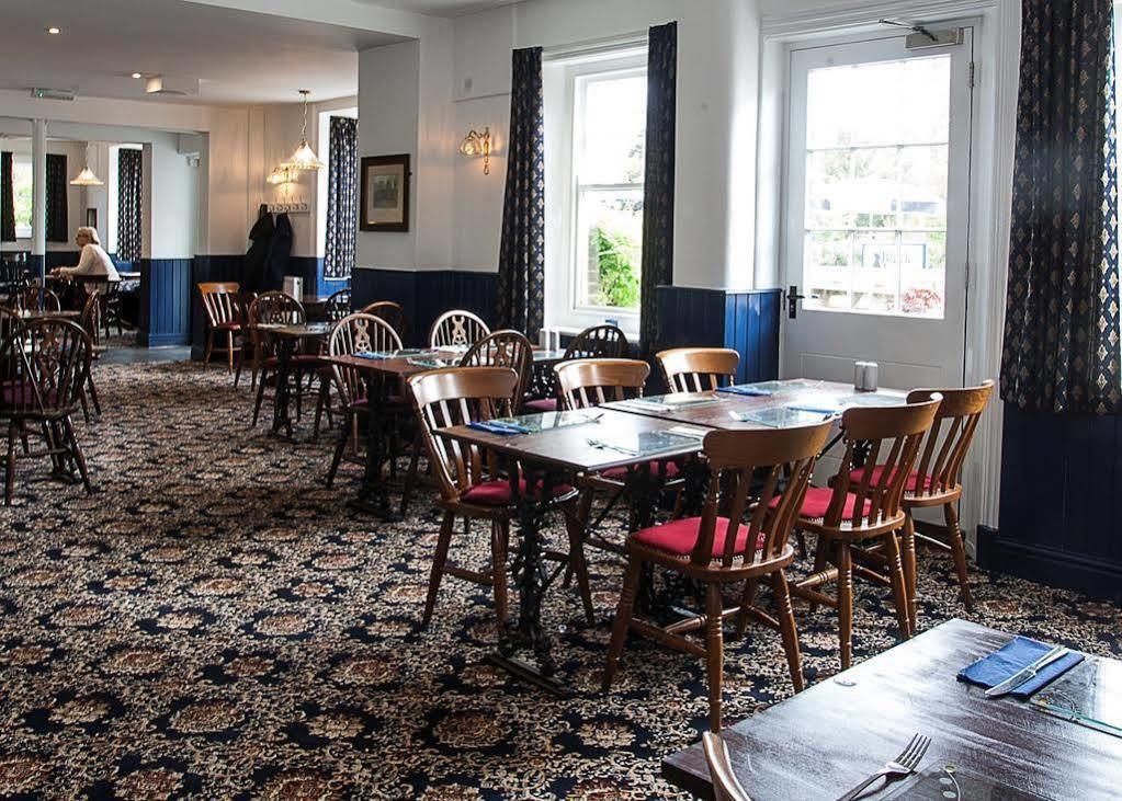 The Black Dog 3* Broadmayne